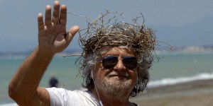 ++ Grillo difende Farage su stampa Gb, non è razzista ++